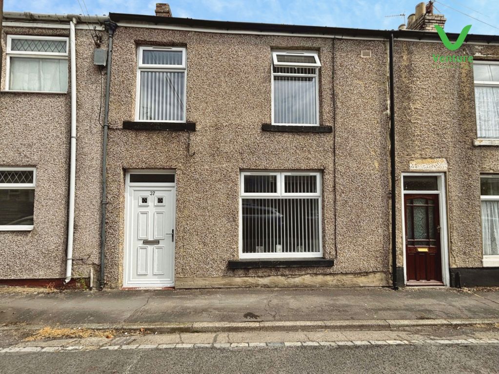 Property photo 1 of 17 Pbox-Img.Jpeg