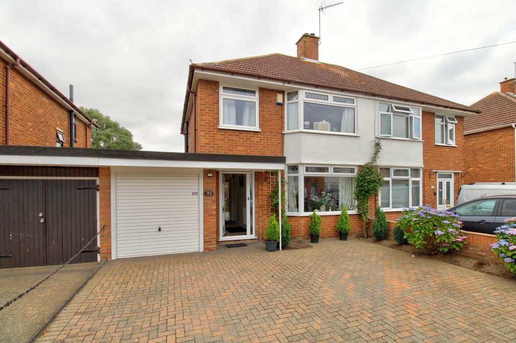 Property photo 1 of 11 A11