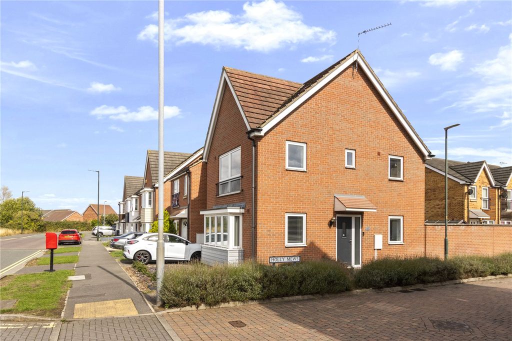 Property photo 2 of 31 Picture No. 03