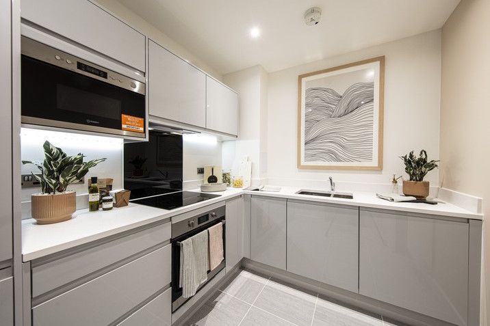 Property photo 2 of 14 Vb5414888 Www.Andrewhendry.Com43 716x515