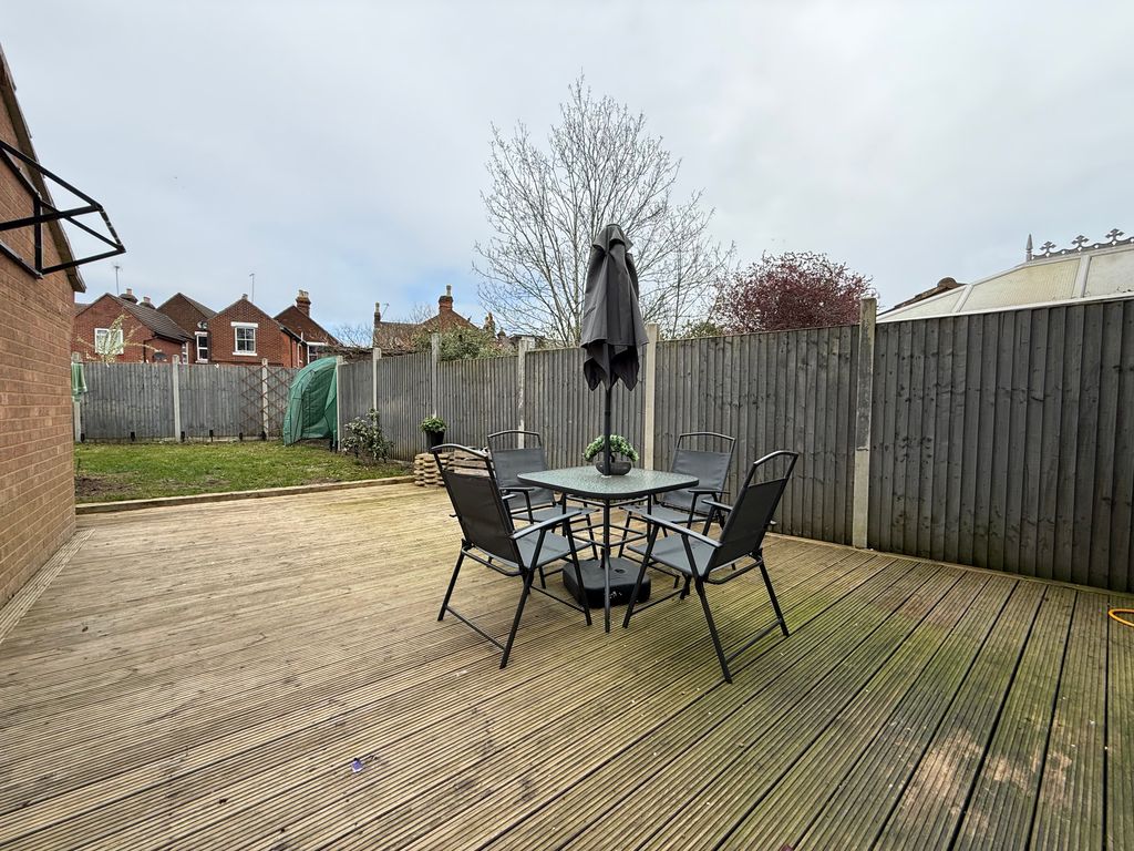 Property photo 2 of 3