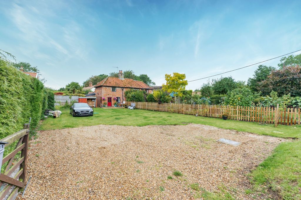 Property photo 1 of 15