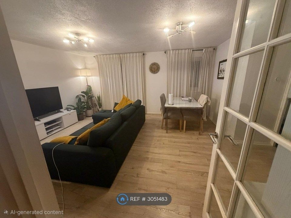 Property photo 1 of 6 Living Room