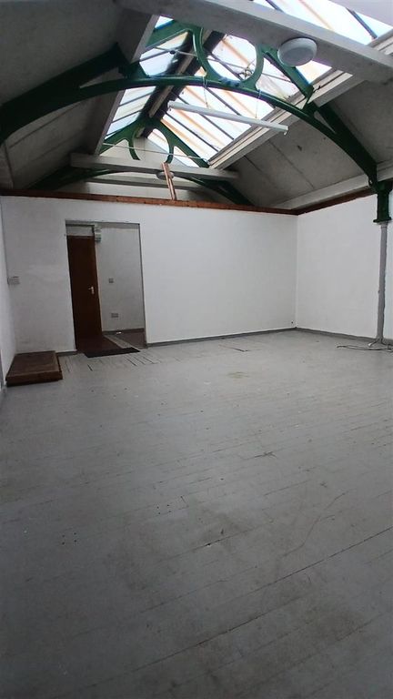 Property photo 1 of 7 16 4th Floor.Jpeg