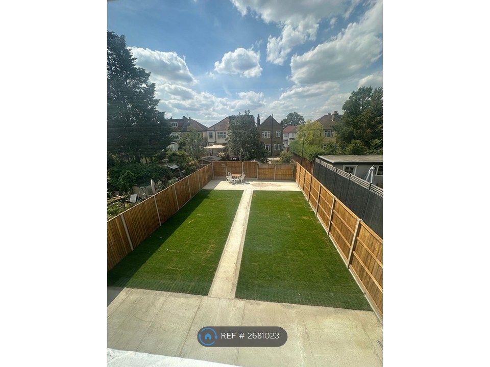 Property photo 3 of 35