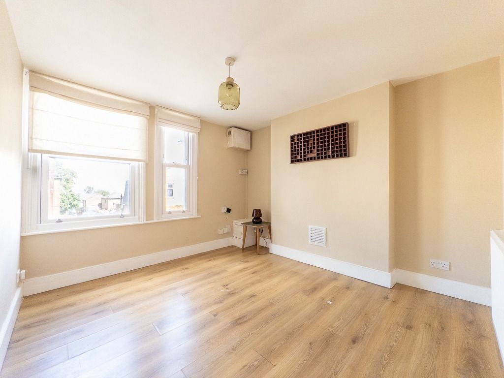 Property photo 2 of 12 5369422