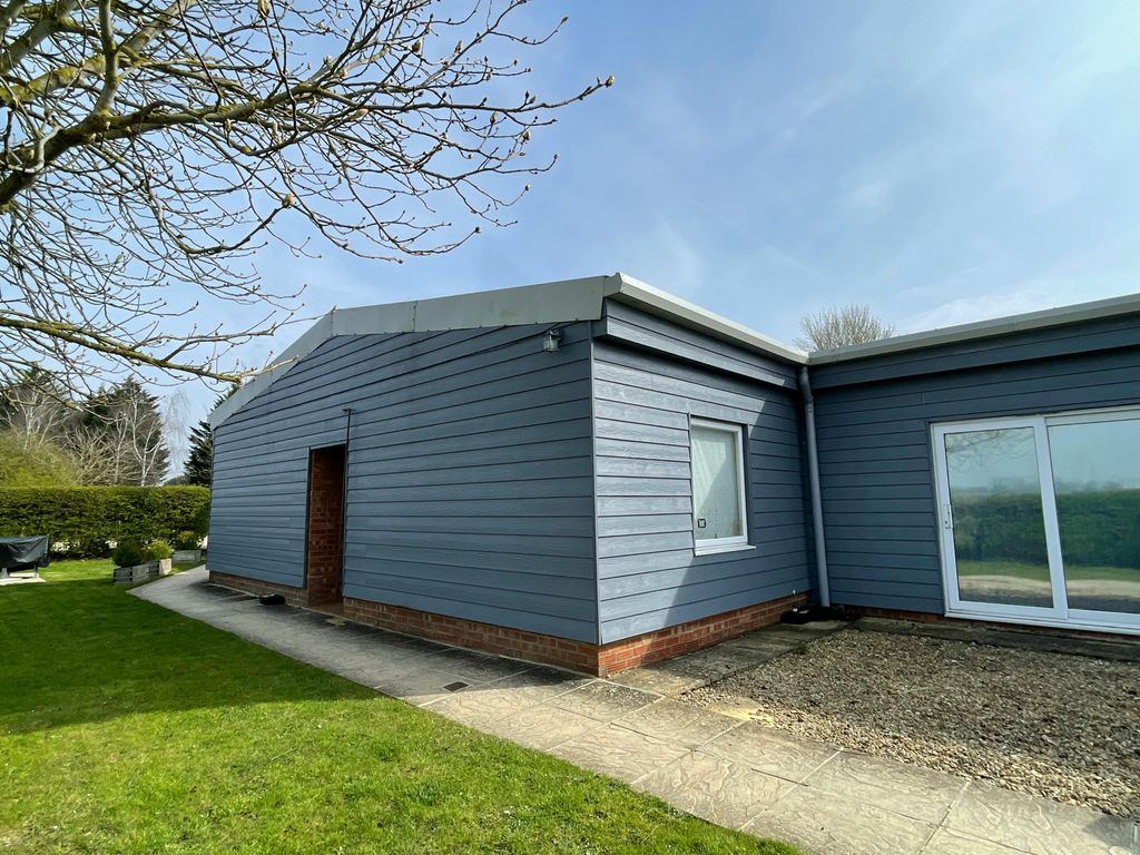 Property photo 1 of 2 Main 10.Jpg