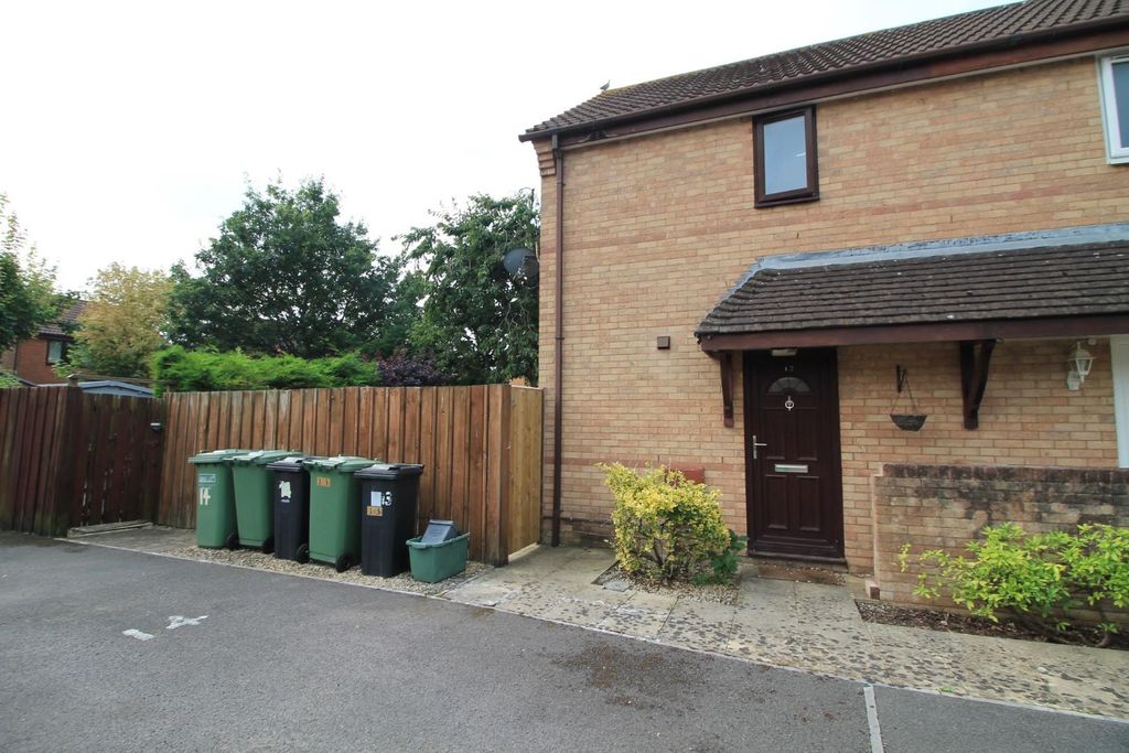 Property photo 3 of 6 Exterior.Jpg