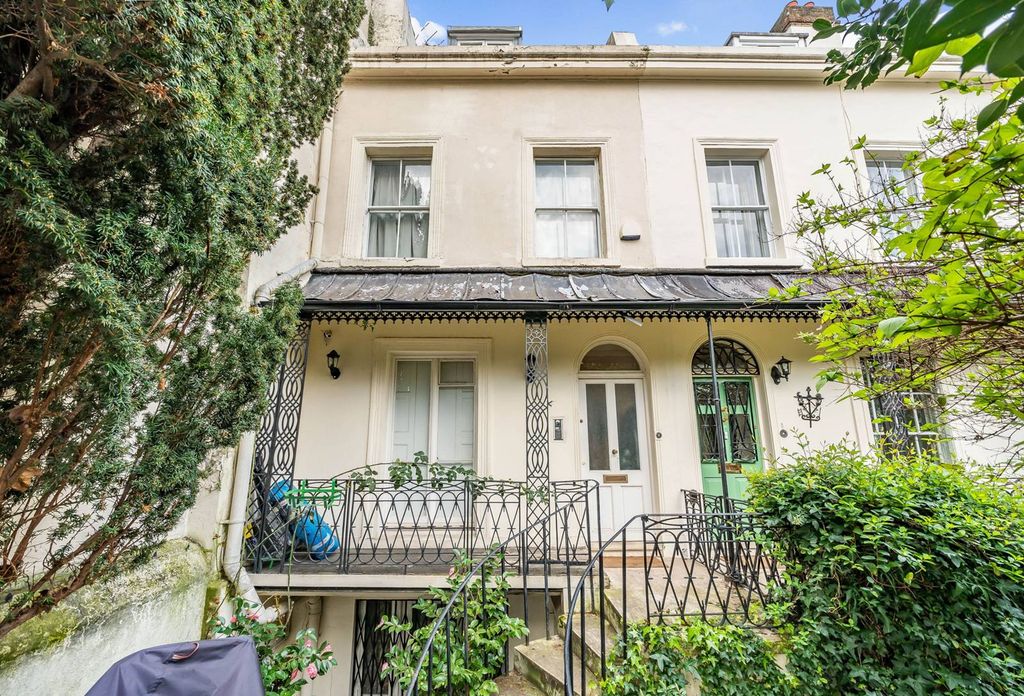 Property photo 1 of 19