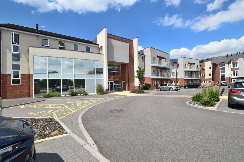 Property photo 1 of 19 Apartment 19, Watermead View, Thurmaston, Leicester, Leicestershire, Le4 7Sp
