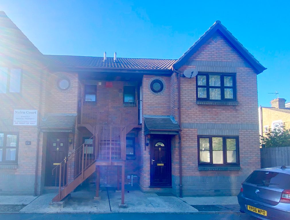 Property photo 1 of 8