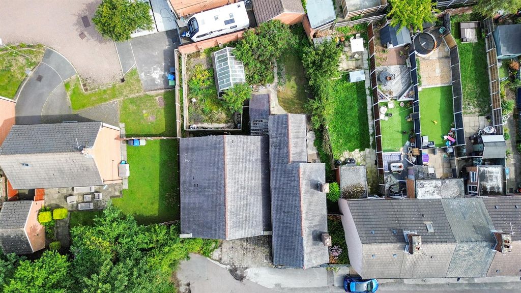 Property photo 2 of 21 Drone
