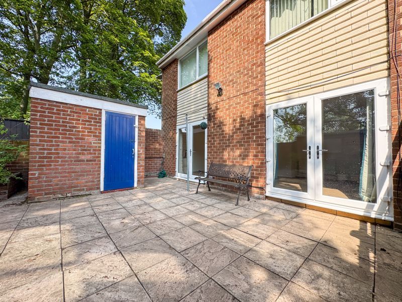 Property photo 2 of 16 External