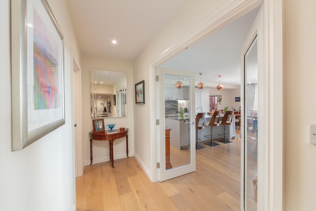 Additional image 10 of 3 bed flat for saleLansdown Road, Bath, Somerset BA1