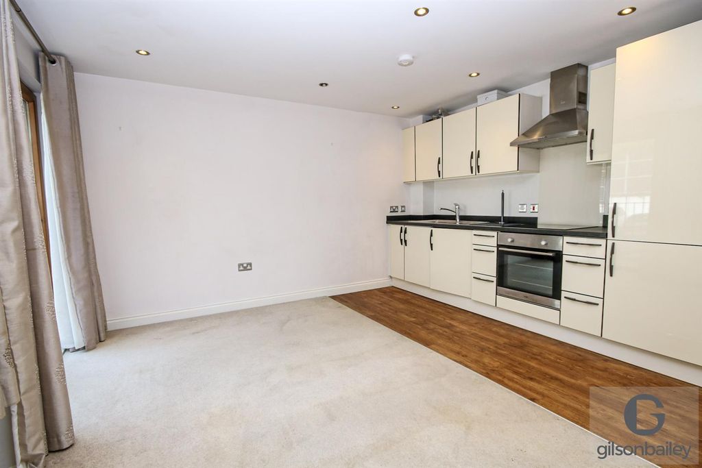 Property photo 2 of 10 9-Img_8673.Jpg