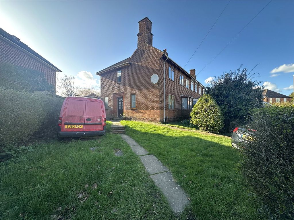 Property photo 1 of 2 Picture No. 02