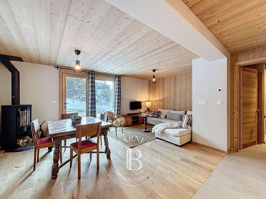 Property photo 3 of 27