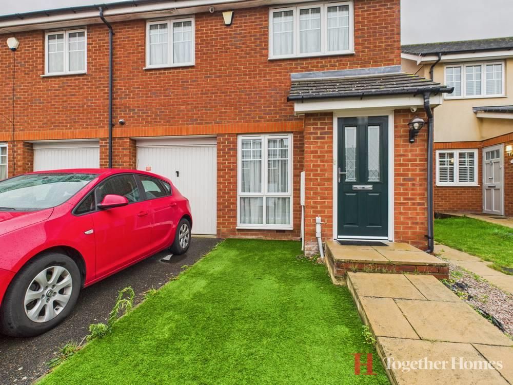 Property photo 1 of 13 Front