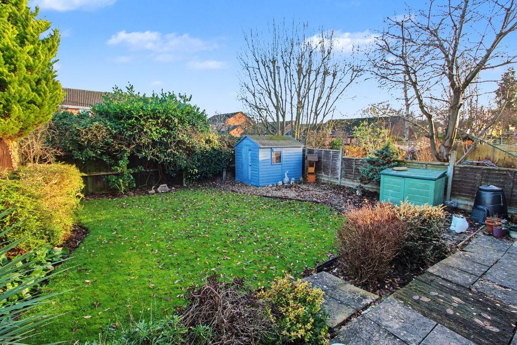 Property photo 2 of 19