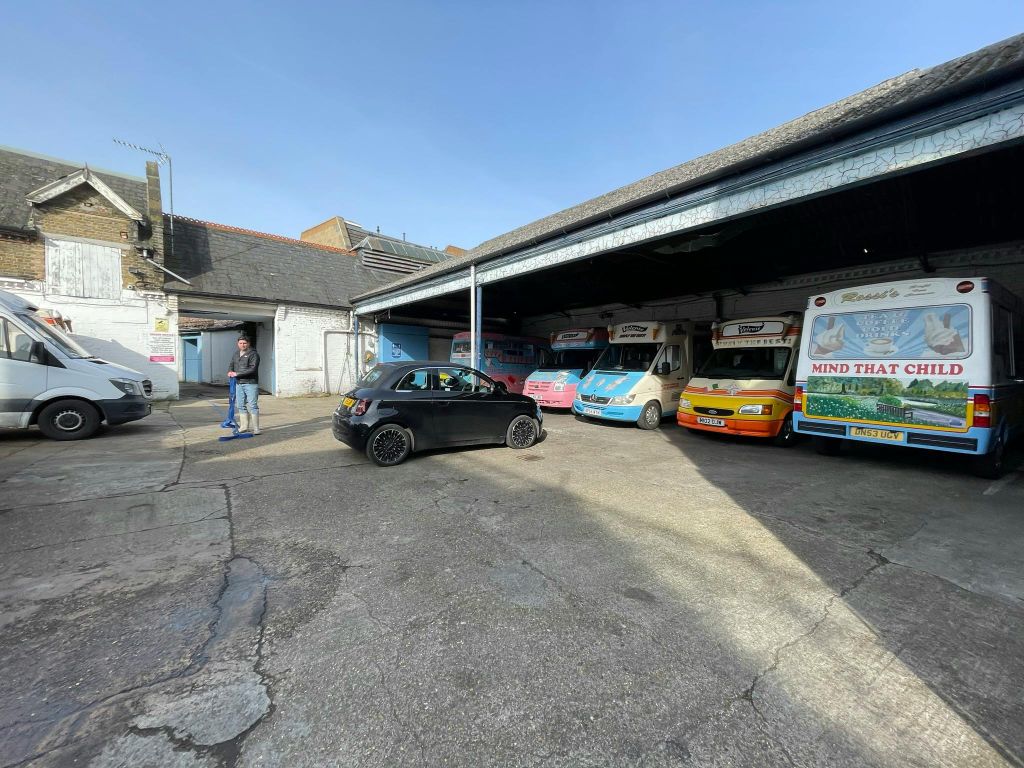 Property photo 2 of 6 Img_2201.Jpeg