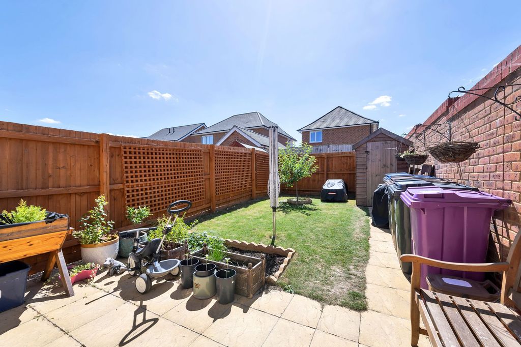 Property photo 3 of 14