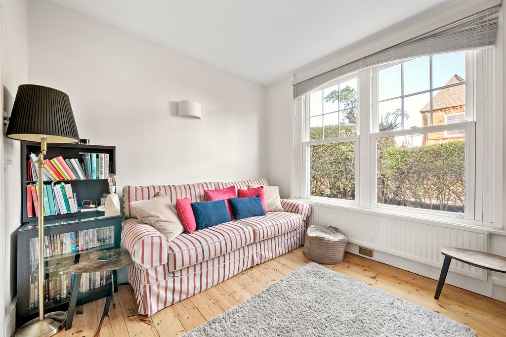 Property photo 3 of 22