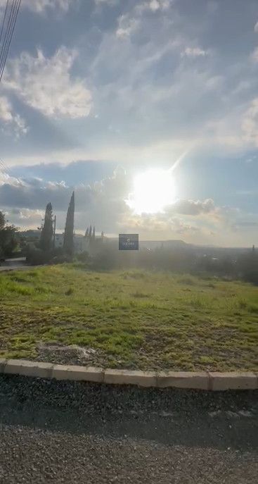 Property photo 2 of 3