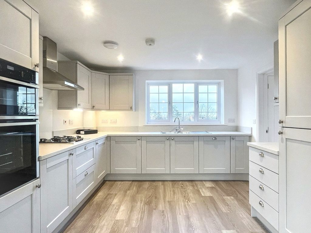 Property photo 3 of 23 Not Specified