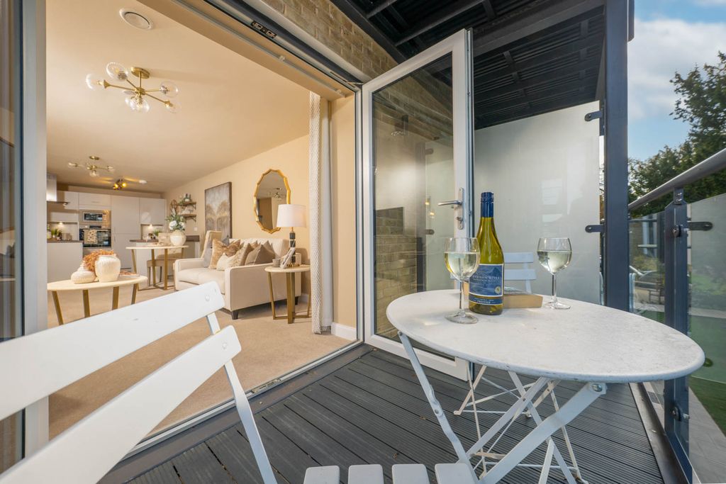 Additional image 8 of 2 bed flat to rentBroadstairs CT10