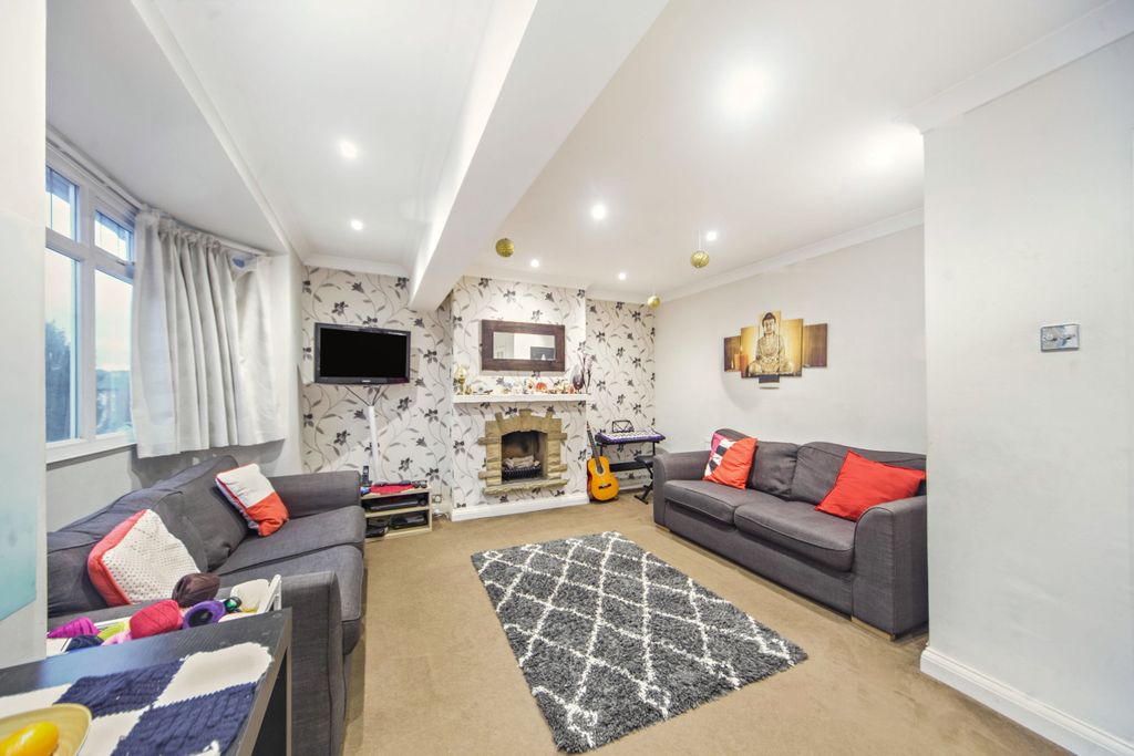 Property photo 2 of 14 Reception Room