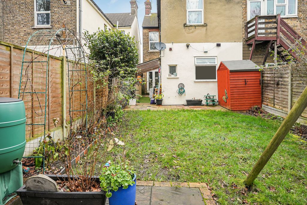 Property photo 3 of 15
