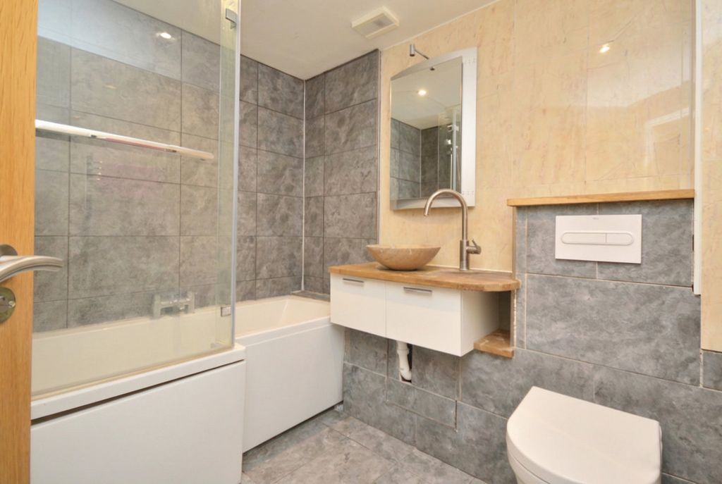 Additional image 9 of 4 bed flat for saleRedcliff Backs, Bristol BS1