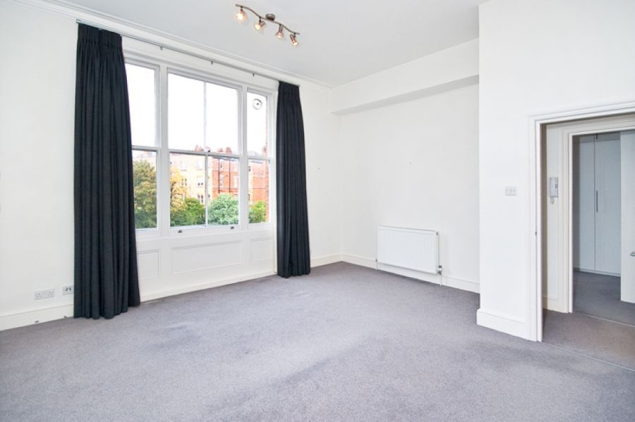 Property photo 3 of 7