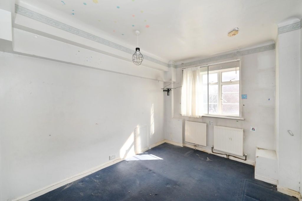 Additional image 9 of 3 bed flat for saleHamilton Court, Maida Vale W9