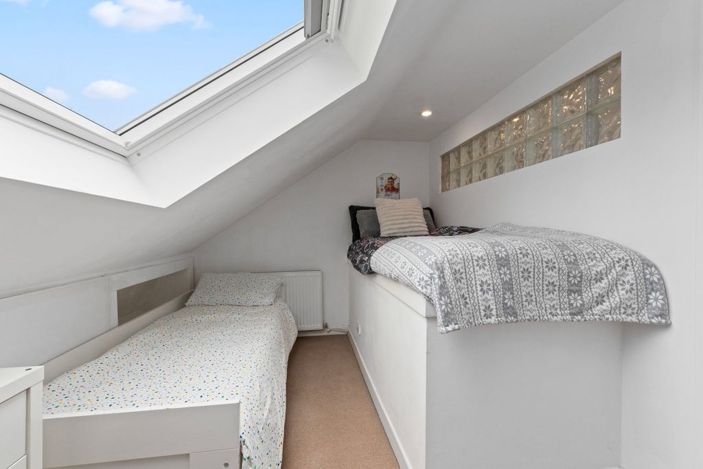 Additional image 22 of 2 bed maisonette for sale162 South Mid Street, Bathgate, West Lothian EH48