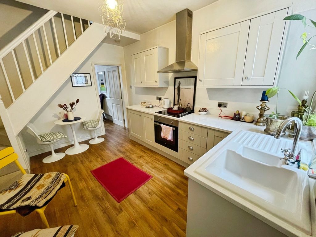 Property photo 3 of 9 Picture No. 05