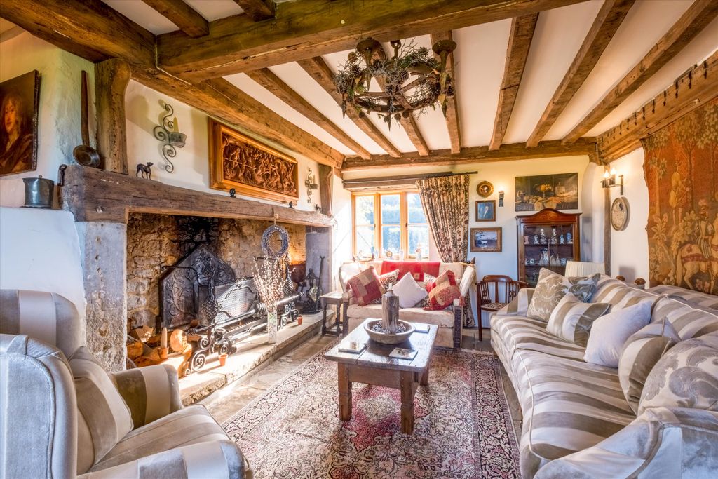 Property photo 2 of 31 Image