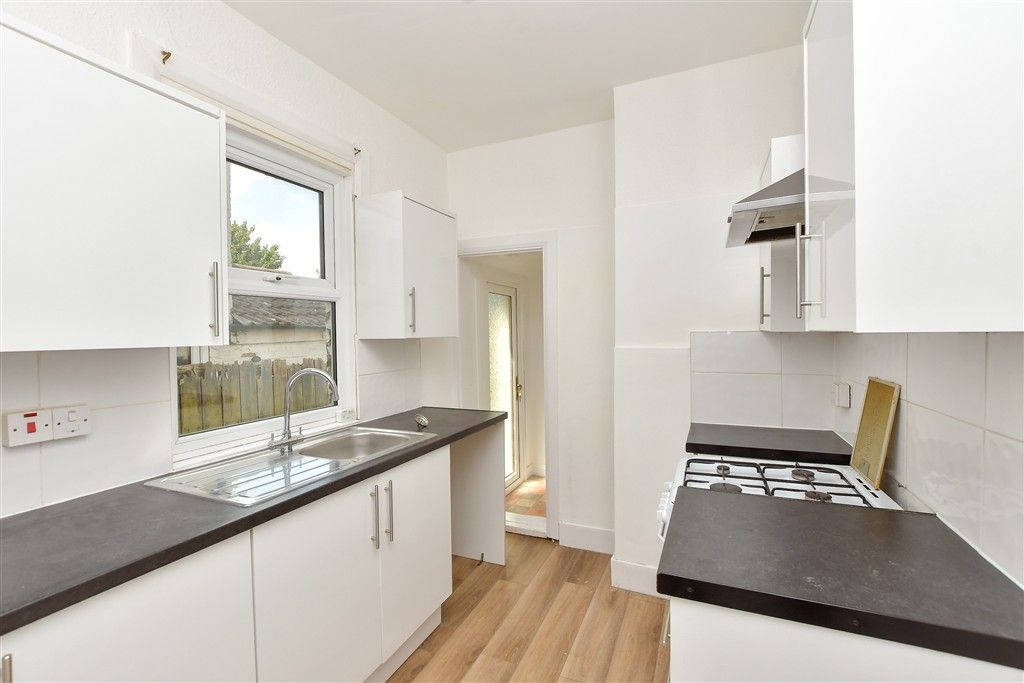 Property photo 3 of 4 Kitchen