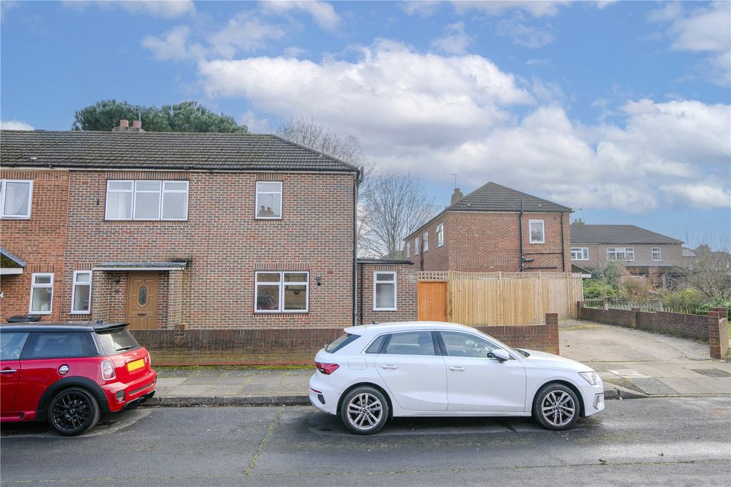 Property photo 2 of 13 Picture No. 38