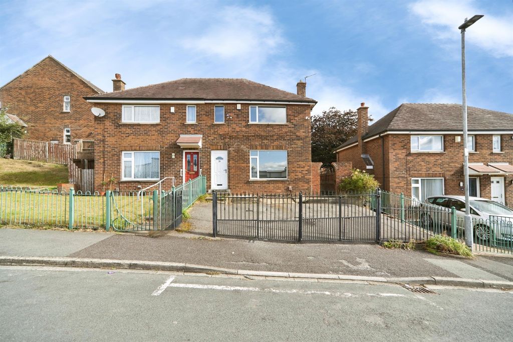 Property photo 1 of 12