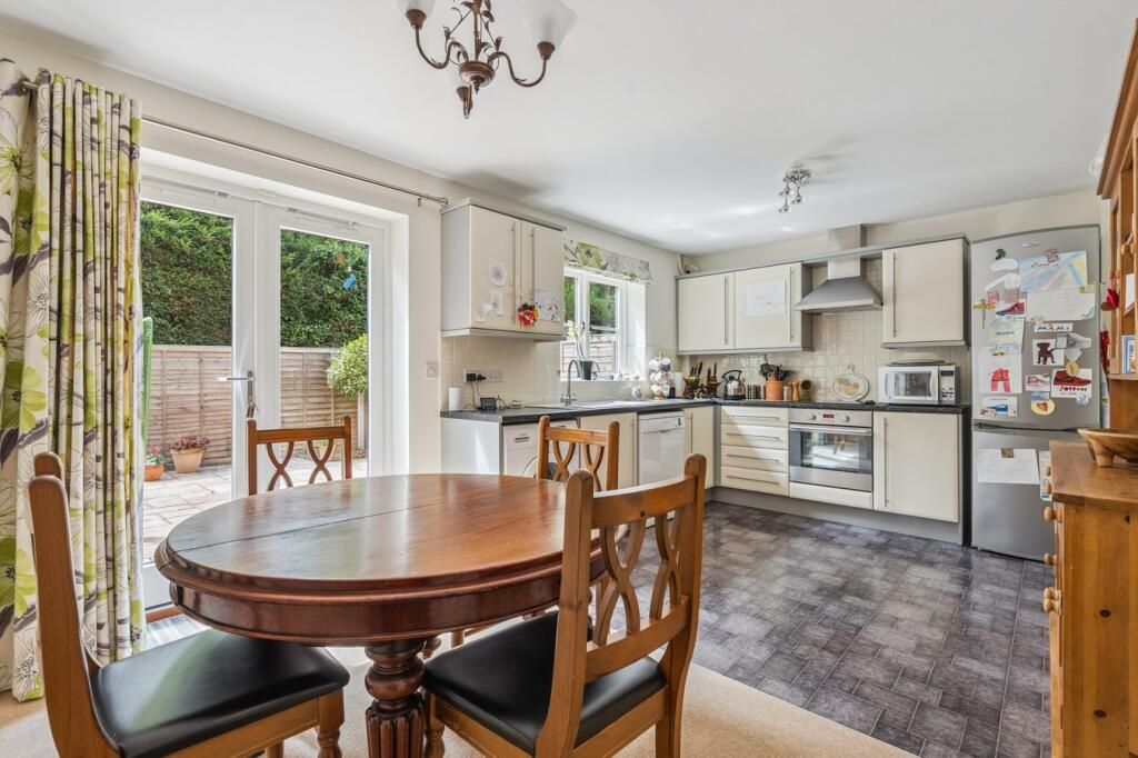 Property photo 2 of 11 Gallery