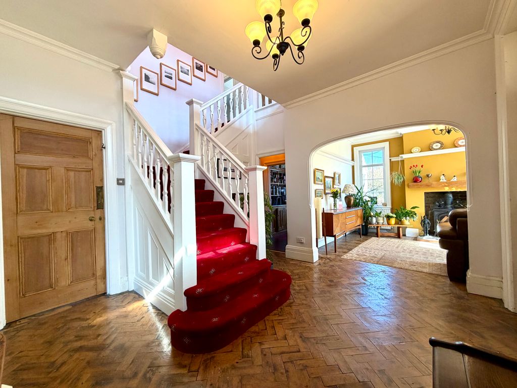 Property photo 3 of 50 791415_41_12459875