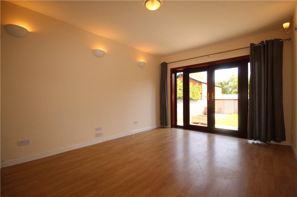 Property photo 2 of 8 Reception