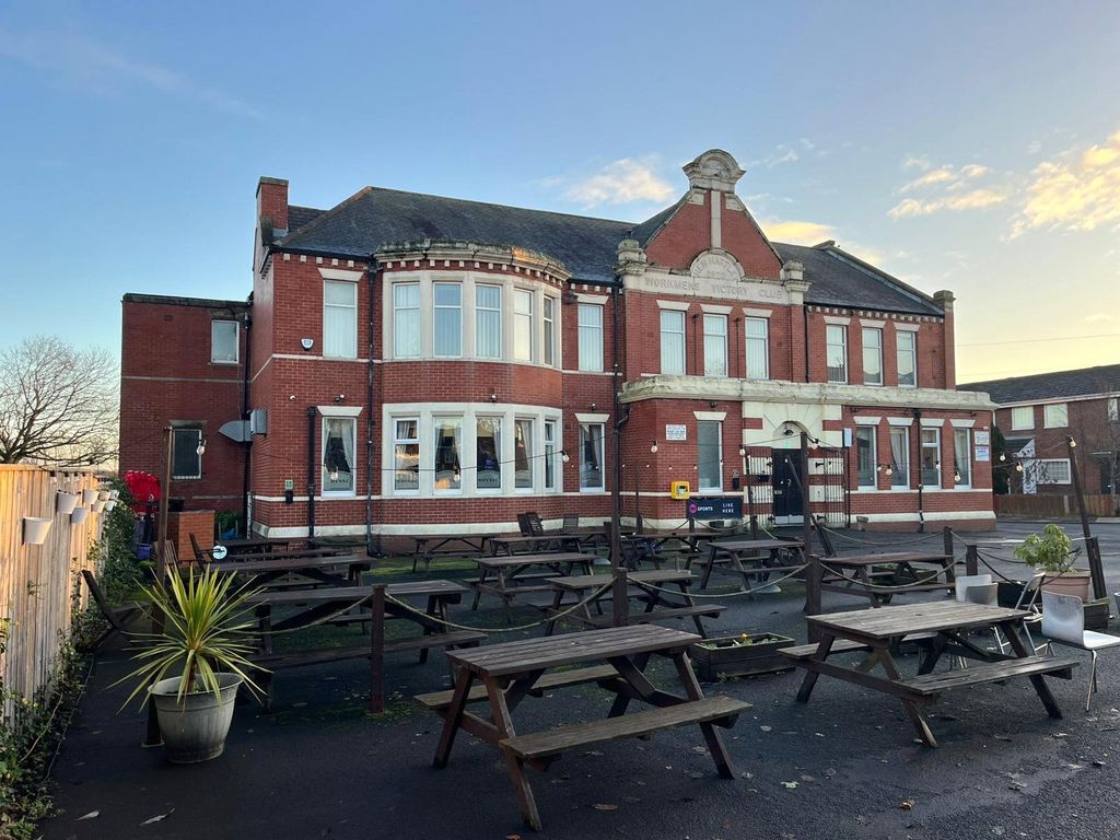 Property photo 2 of 6 Picture No. 04