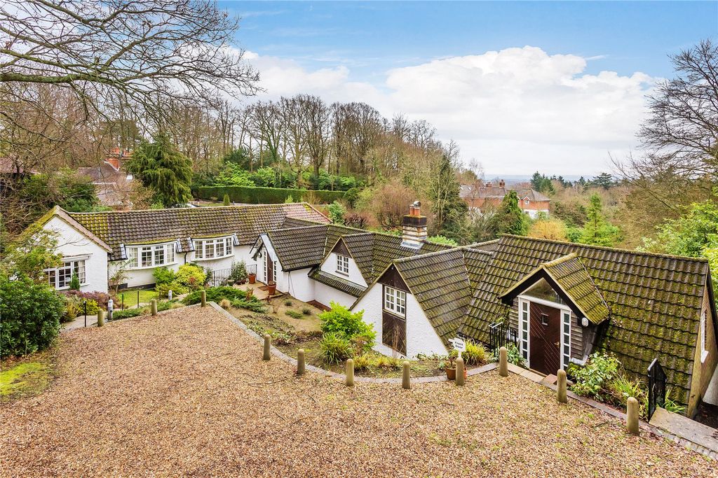 Property photo 2 of 34 Picture 2