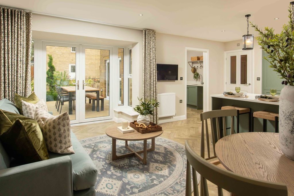 Property photo 2 of 10 Henley Kitchen