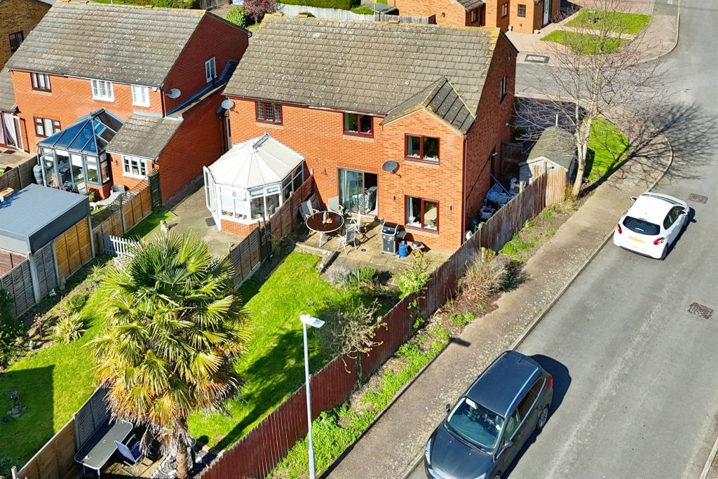 Property photo 3 of 20