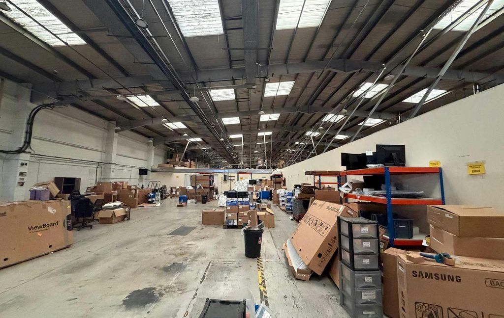 Property photo 2 of 5 Shannon Way, Tewkesbury Business Park - Warehouse.Jpeg