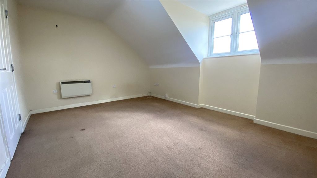Property photo 3 of 7 Picture No. 04
