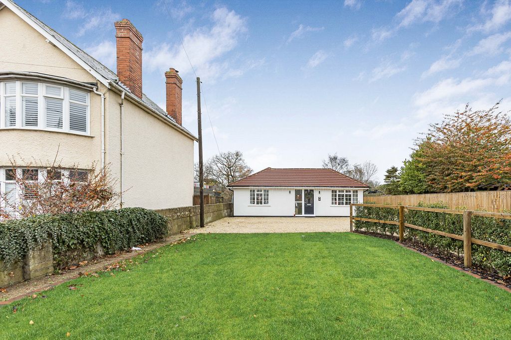 Property photo 1 of 21